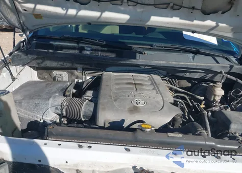 2010 Toyota Tundra Grade 4.6L V8 из США, поврежденный, VIN 5TFRM5F12AX019683